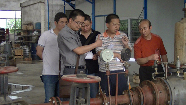 三峽向家壩候總來(lái)公司驗(yàn)收閥門